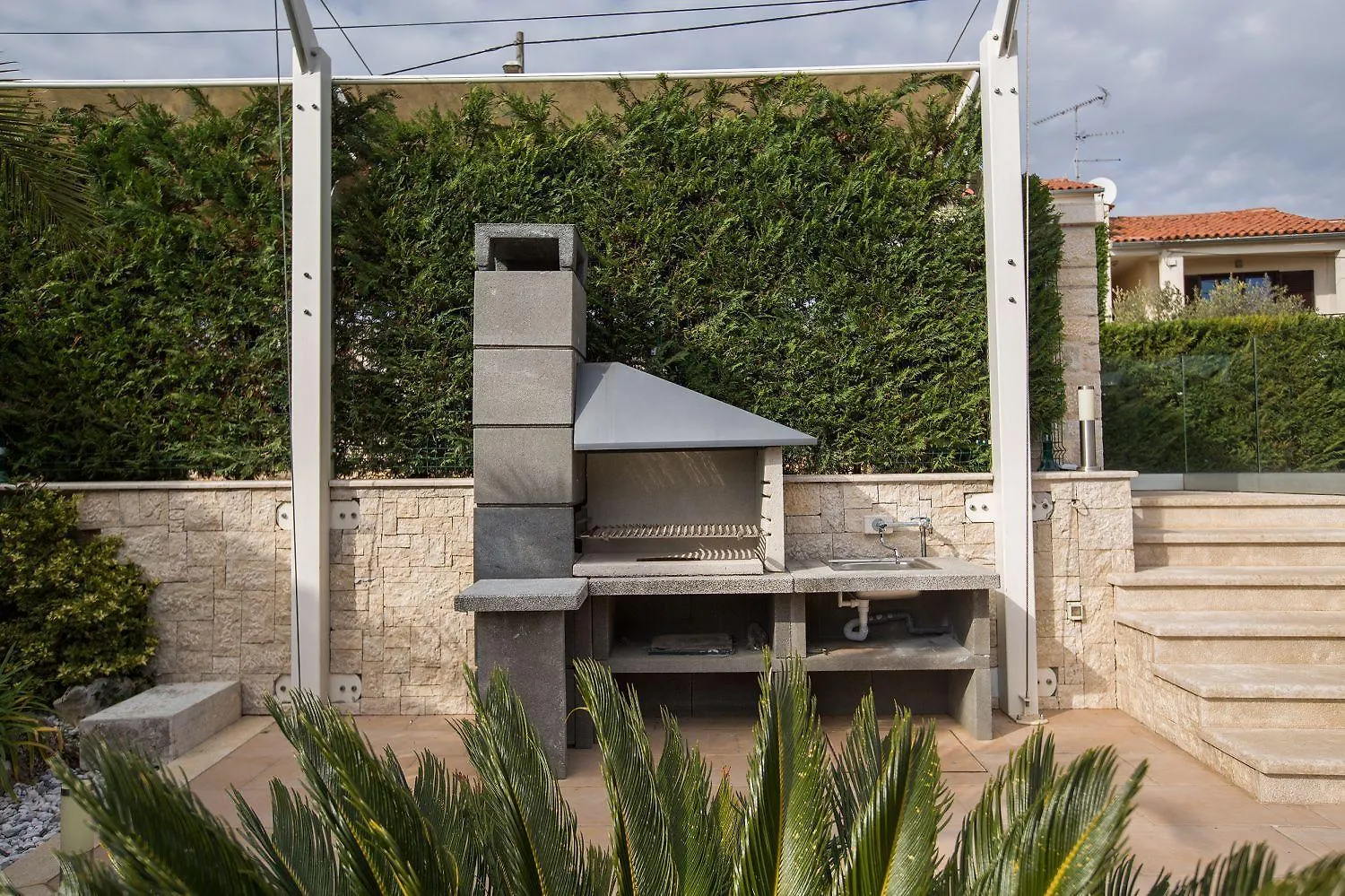 Kaštelir Atemberaubende Villa Mit Pool, Jacuzzi, Sauna, Panoramablick, Eigener Taverne, Spielplatz, Kamin בית נופש