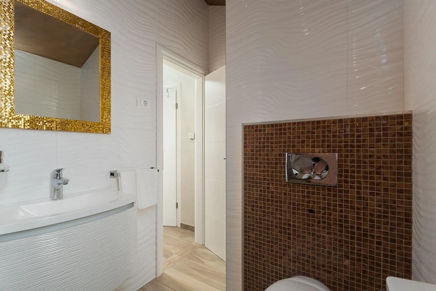 בית נופש Kaštelir Atemberaubende Villa Mit Pool, Jacuzzi, Sauna, Panoramablick, Eigener Taverne, Spielplatz, Kamin