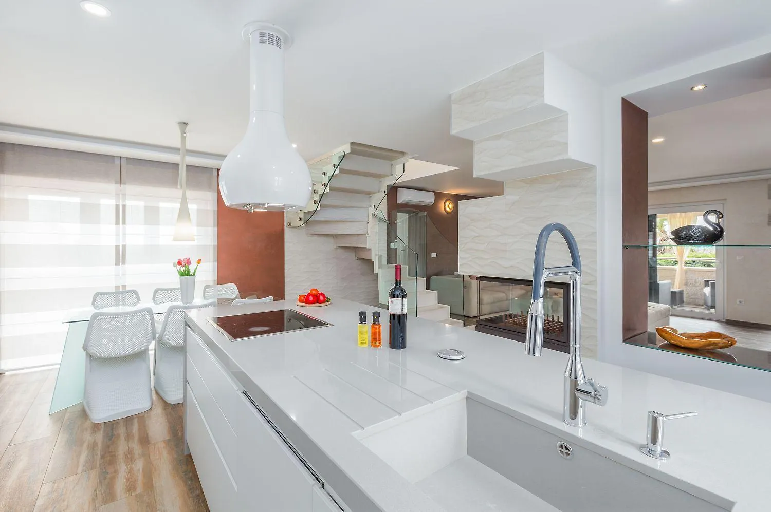 בית נופש Kaštelir Atemberaubende Villa Mit Pool, Jacuzzi, Sauna, Panoramablick, Eigener Taverne, Spielplatz, Kamin קרואטיה