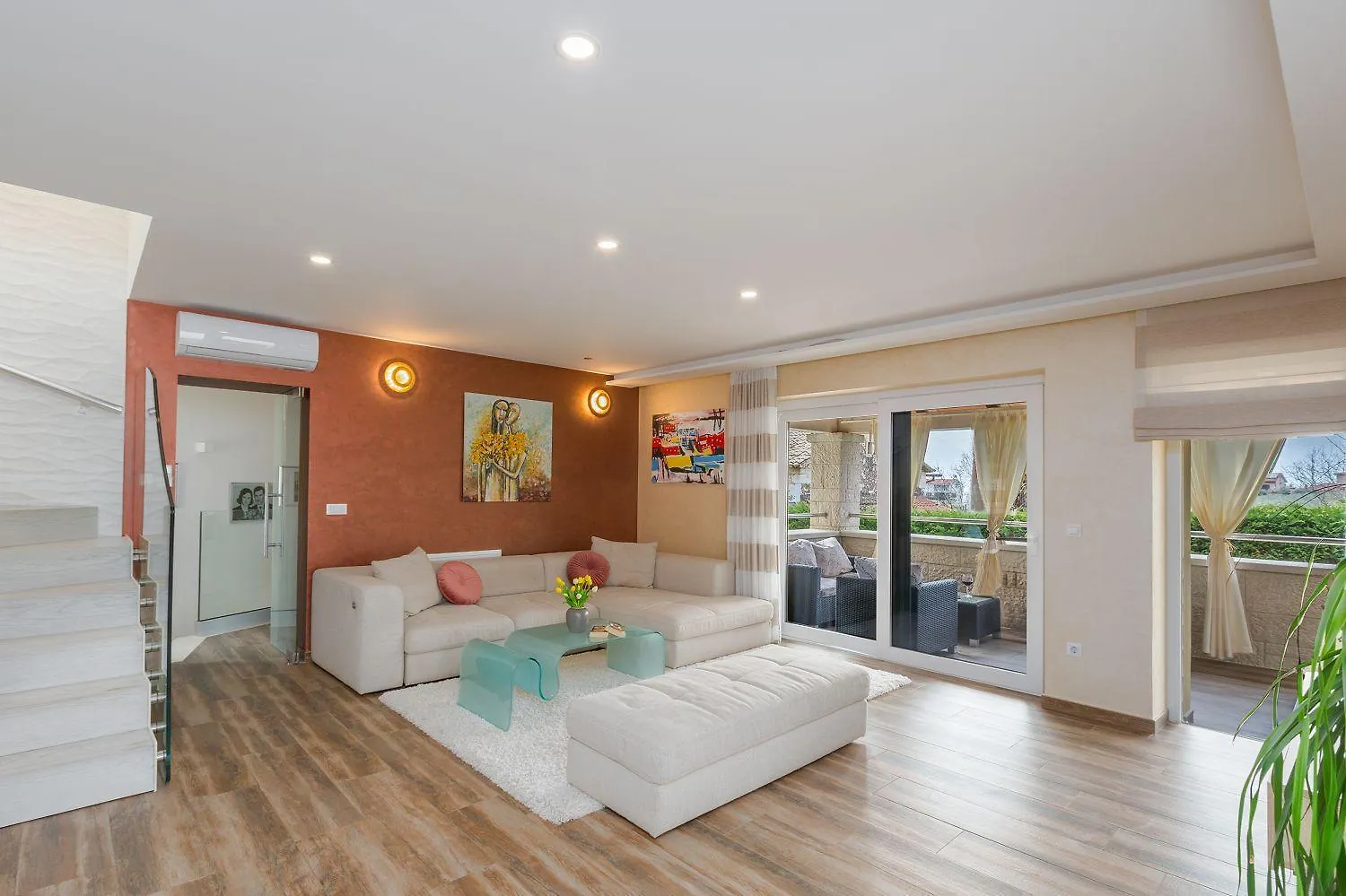 Kaštelir Atemberaubende Villa Mit Pool, Jacuzzi, Sauna, Panoramablick, Eigener Taverne, Spielplatz, Kamin בית נופש